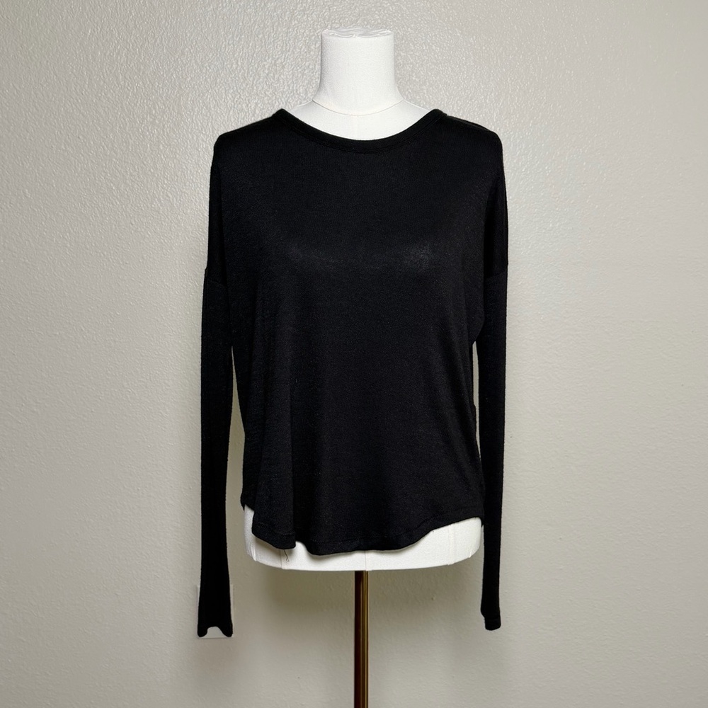 Black Relaxed Long Sleeve Tee Lightweight Knit Rounded Hem XS